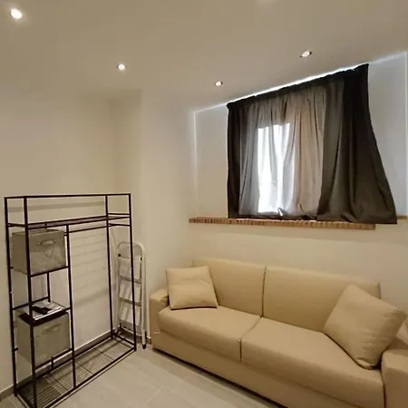 Varavilla, Tres Jolie 2p Proche Monaco Apartment